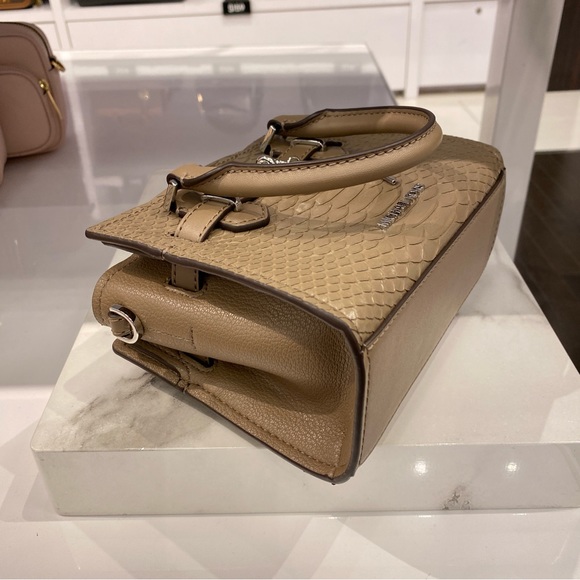 NWT Michael Kors Hamilton XS Mini Satchel - Picture 3 of 7